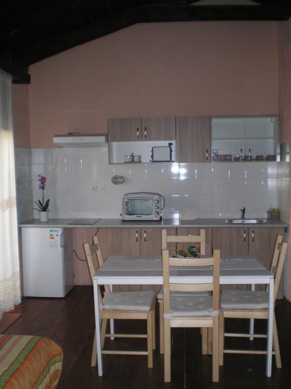 Agroturizam Toni Apartamento Motovun Exterior foto